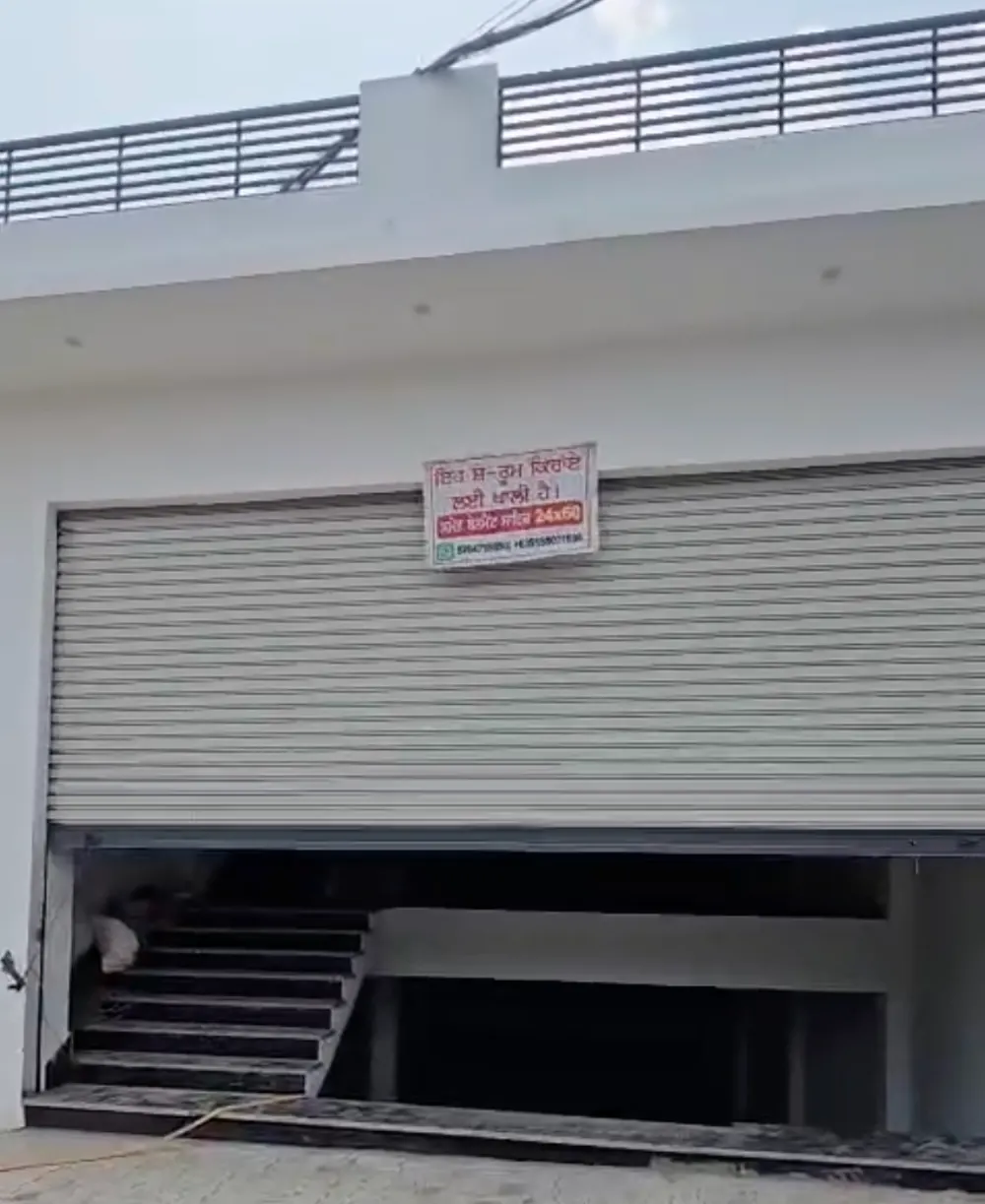 Shop for Rent, in Jakhal Road, Patran